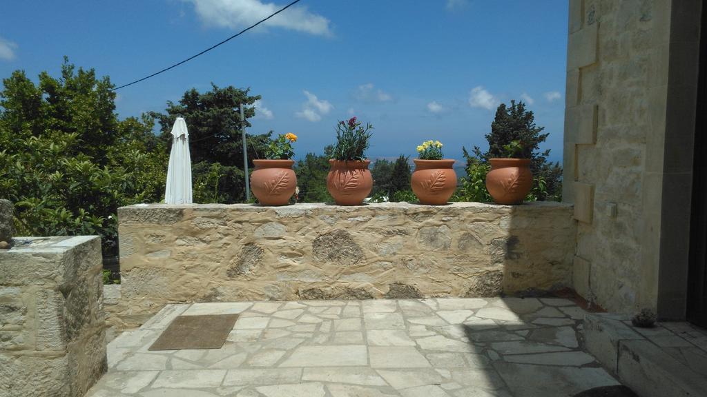 Villa Aloni Margarítai Habitación foto